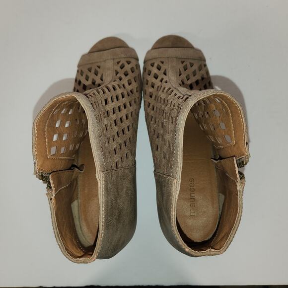 MAURICES Ankle Boot Womens 10M Tan Faux Suede Laser Cut Out Open Toe Tassel Boho - Picture 8 of 12